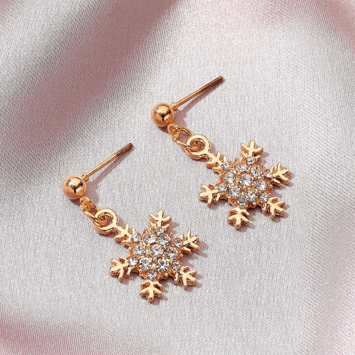 Christmas Feminine Micro-inlaid Zircon Snowflake Earrings